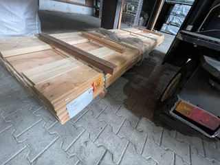 Ca. 56x Douglas Zweeds Rabat, 26x195mm, lengte 400cm